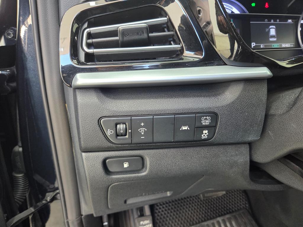 Kia Niro 1.6 HEV Luxury 10