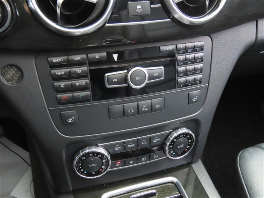 Mercedes-Benz GLK-Class GLK220 CDI 4Matic 8