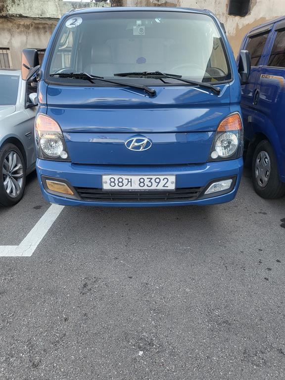 현대 포터2 1톤 카고 - 중고 트럭 매물 이미지