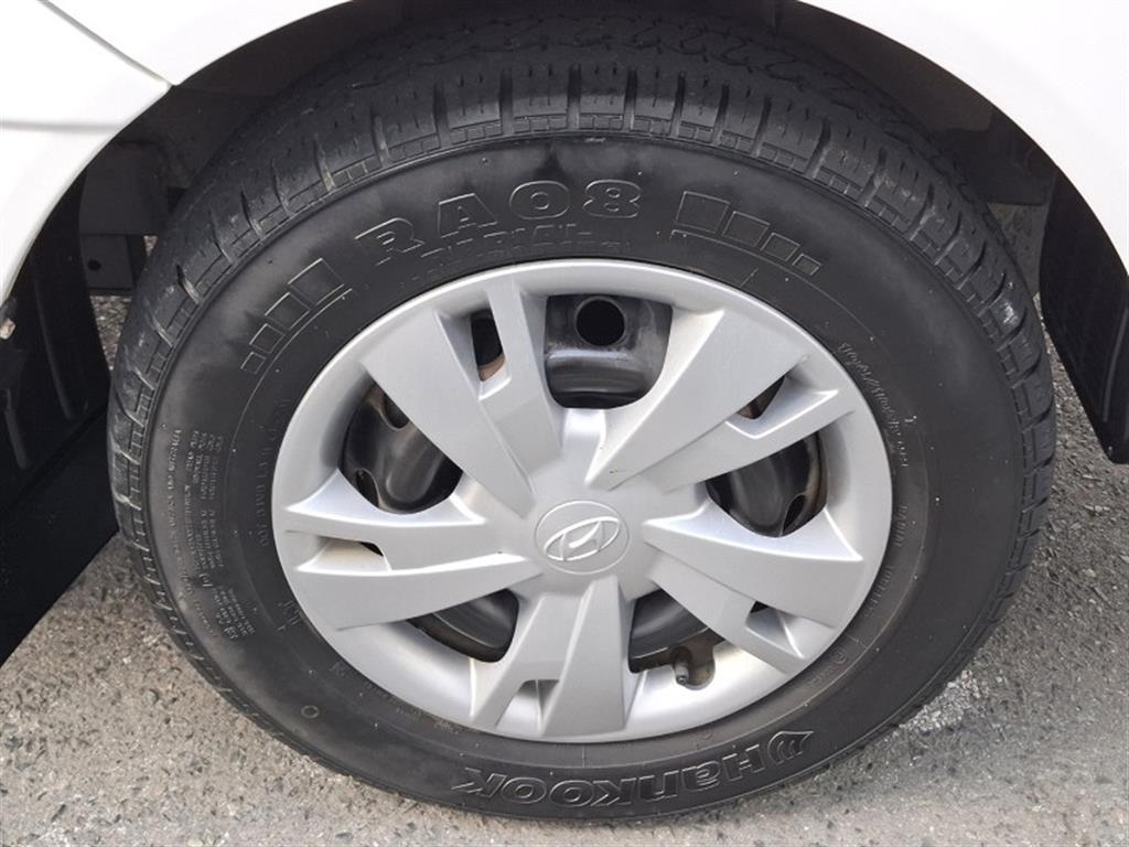 Hyundai Porter 1.0 Ton/ Super Cab/ Long Wheelbase 8