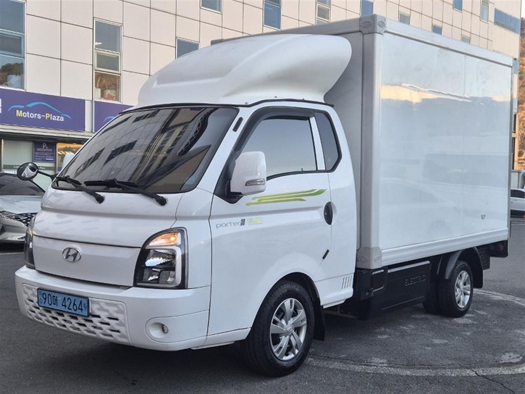 Hyundai Porter 1.0 Ton/ Super Cab/ Long Wheelbase
