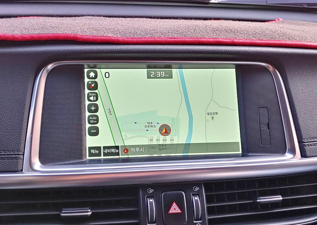 Kia K5 2.0 Noblesse 7