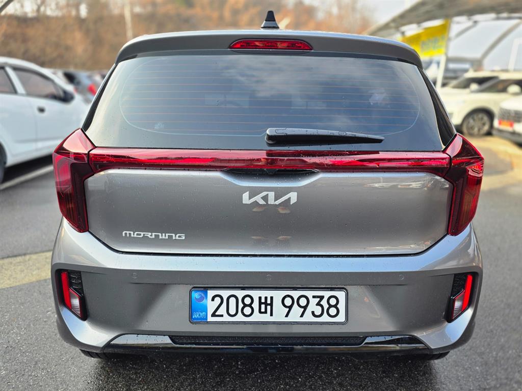 Kia Morning 1.0 Gasoline Prestige 5