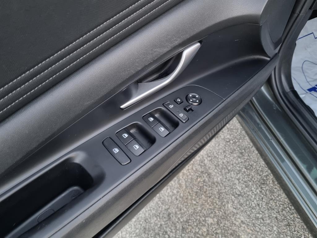 Hyundai Avante 1.6 Modern 9