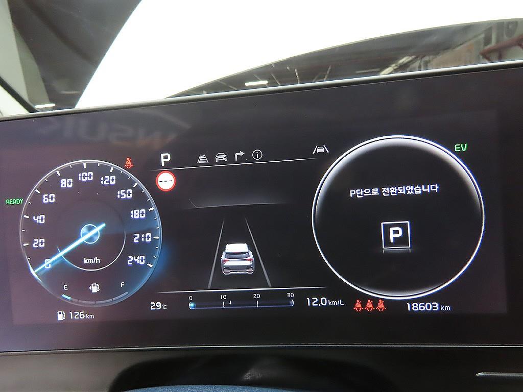 Kia Sportage 1.6 Turbo HEV 4WD Signature Gravity 7