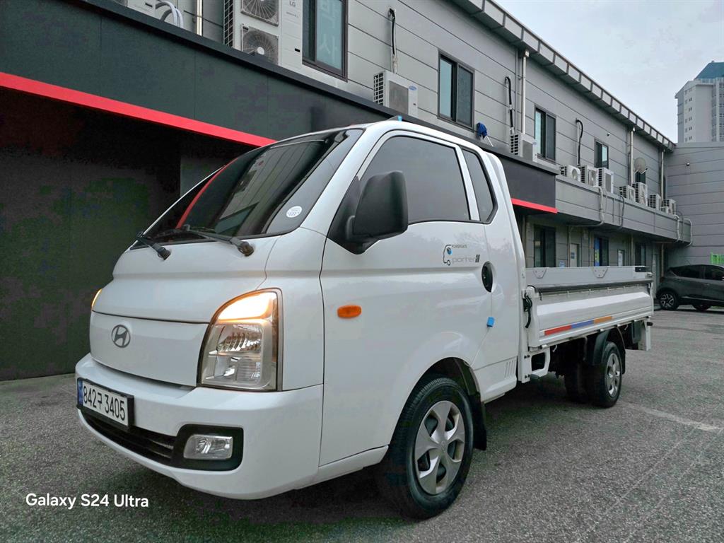 Hyundai Porter Super Cab/ Long Wheelbase Smart