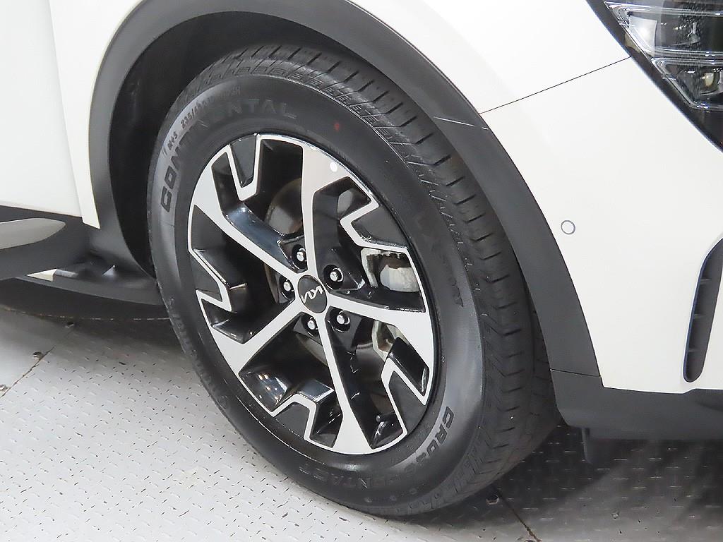 Kia Sportage 1.6 Turbo HEV 4WD Signature Gravity 6