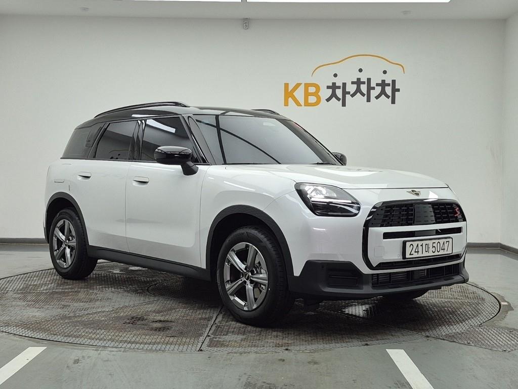 Mini Countryman ALL4 Classic 3