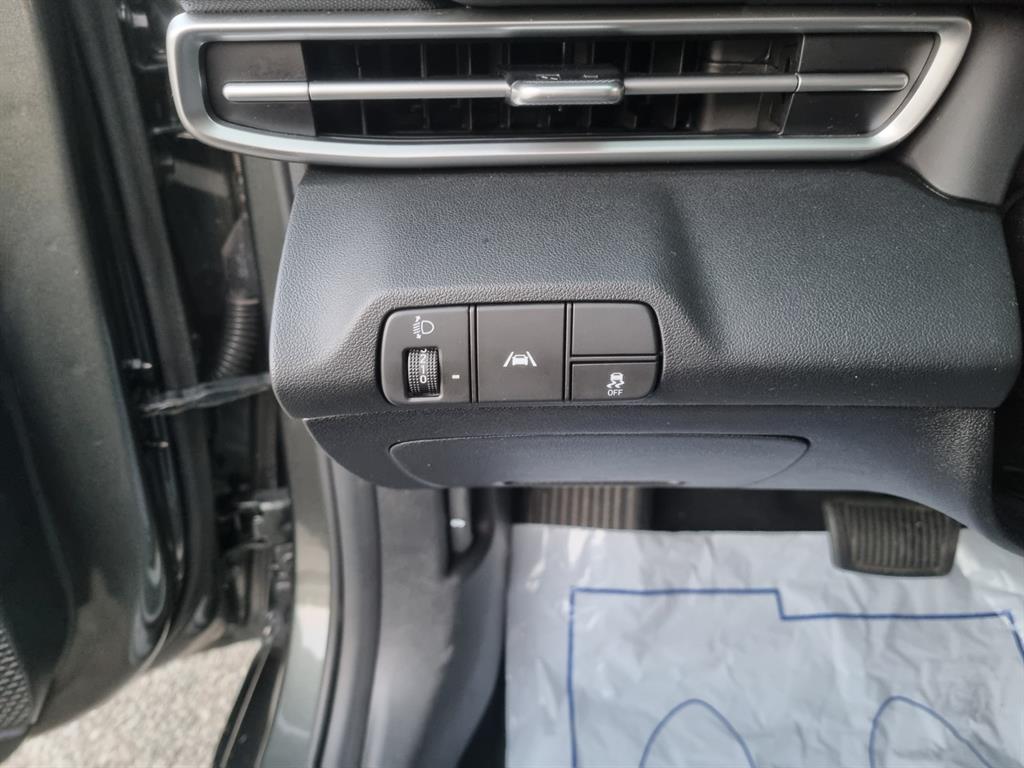 Hyundai Avante 1.6 Modern 10