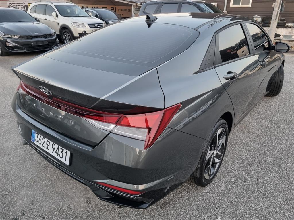 Hyundai Avante 1.6 Modern 6