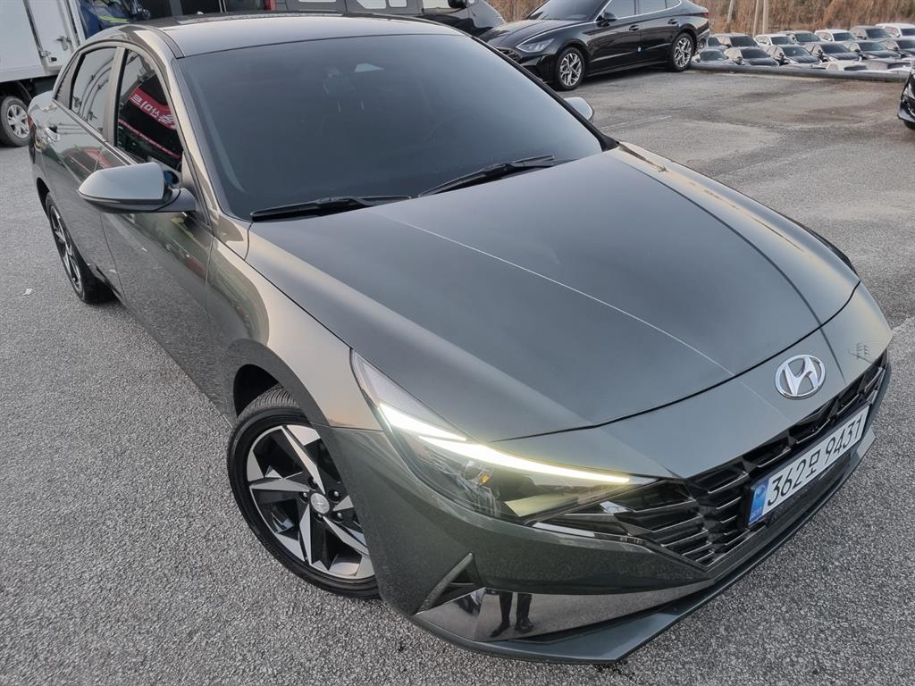 Hyundai Avante 1.6 Modern 2