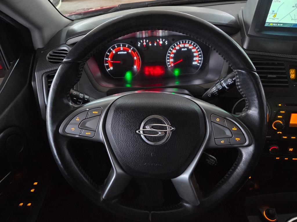 KG Mobility (Ssangyong) Korando Diesel 4WD Extreme 8