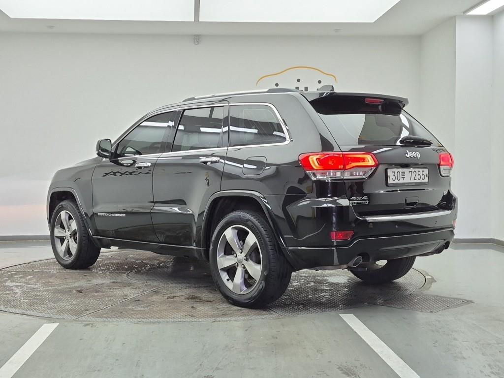 Jeep Cherokee 3.0 CRD Overland 4