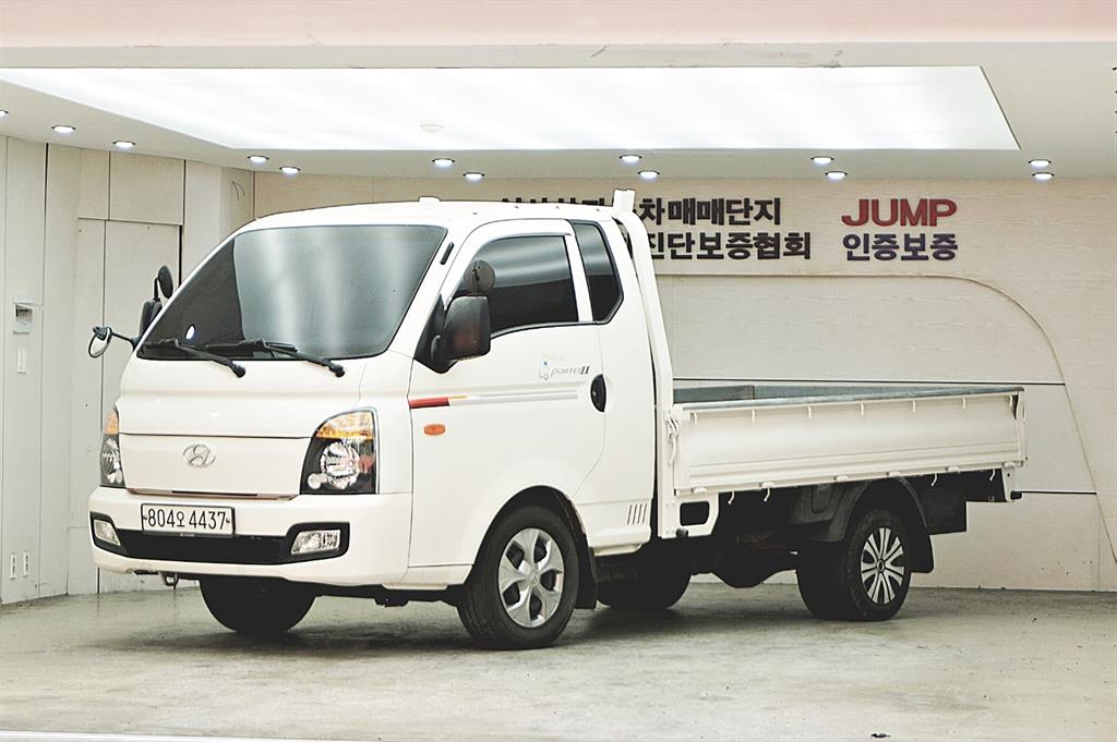 Hyundai Porter 1.0 Ton/ Super Cab/ Long Wheelbase/ CRDi Smart