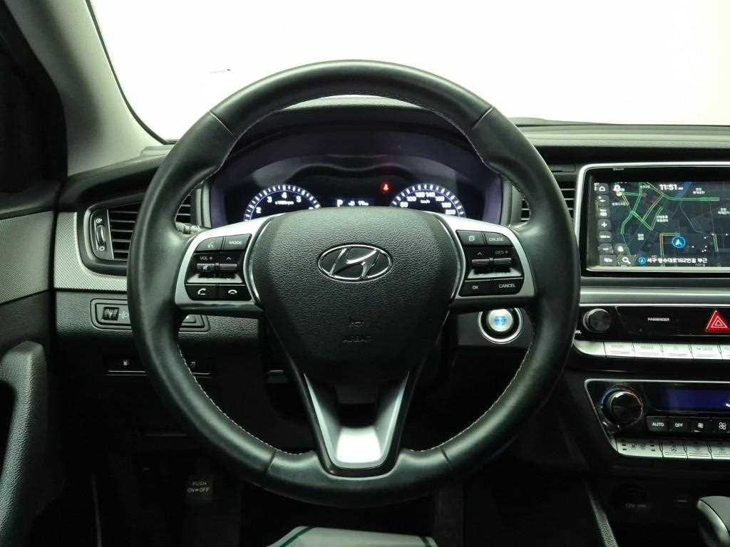 Hyundai Sonata 2.0 Smart Special 10