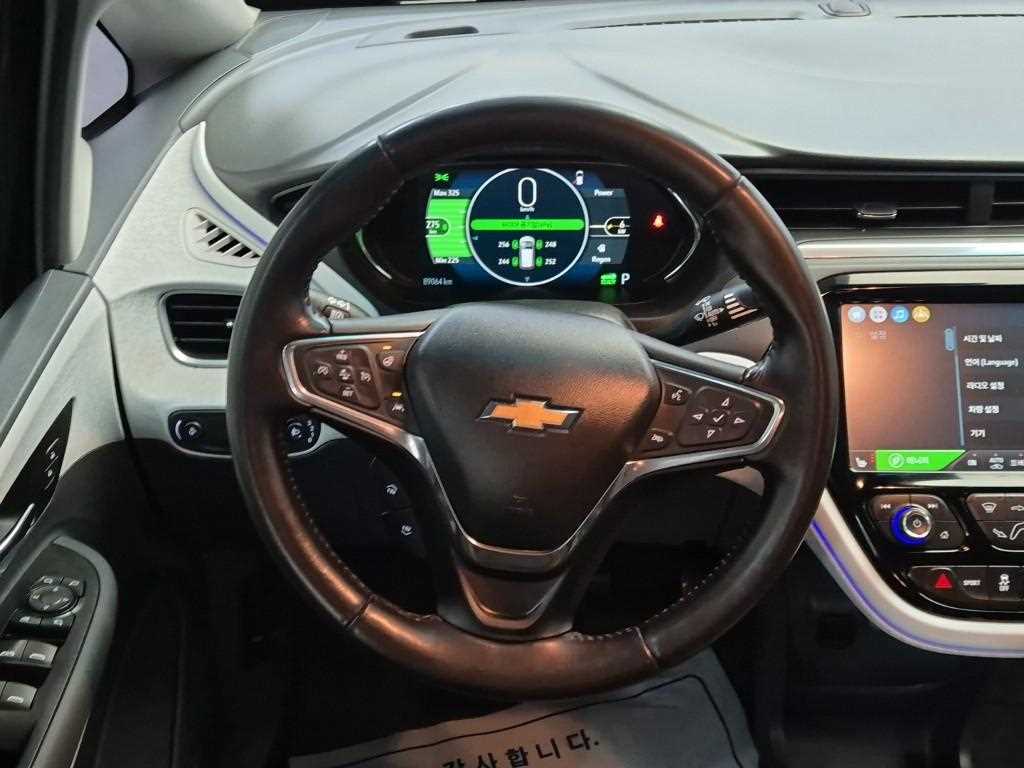 Chevrolet Bolt EV Premier 10