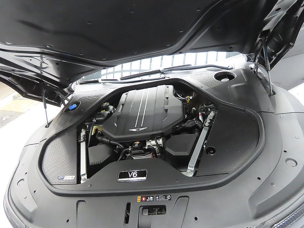 Genesis G90 3.5T GDI AWD 8