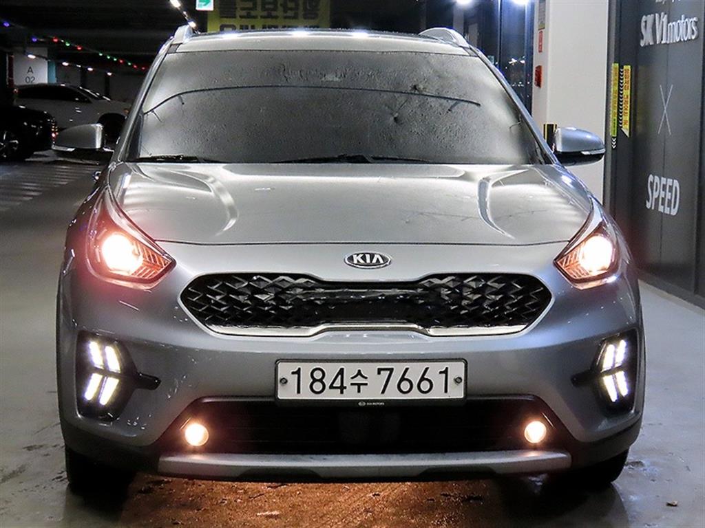 Kia Niro 1.6 HEV Prestige 3