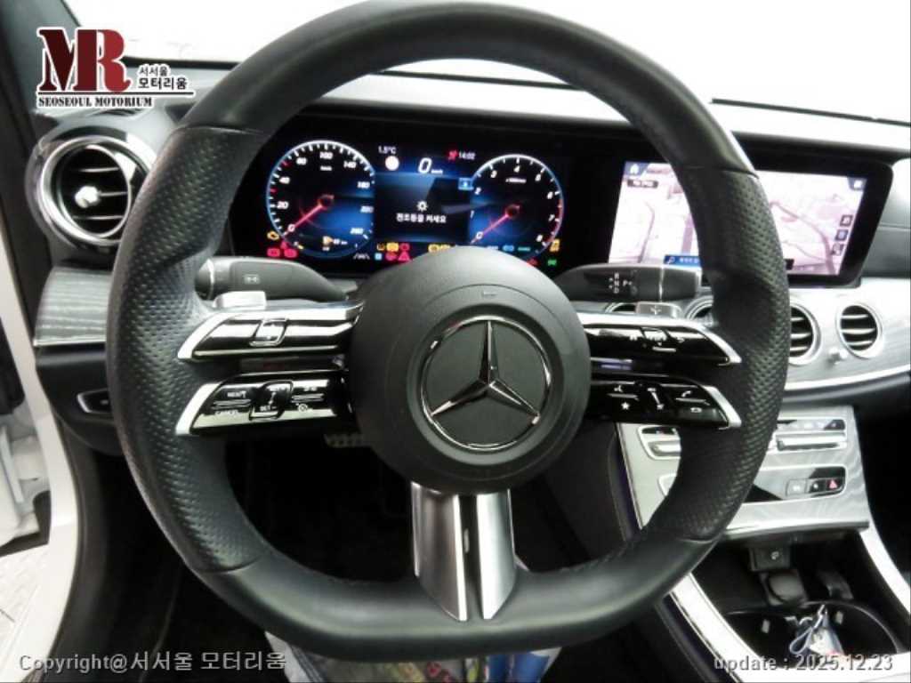 Mercedes-Benz E-Class E350 4MATIC Avantgarde 9