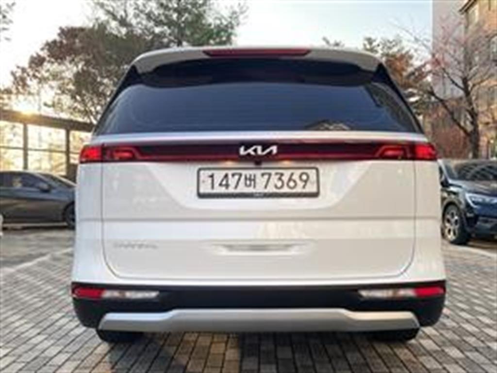 Kia Carnival Diesel Prestige 6