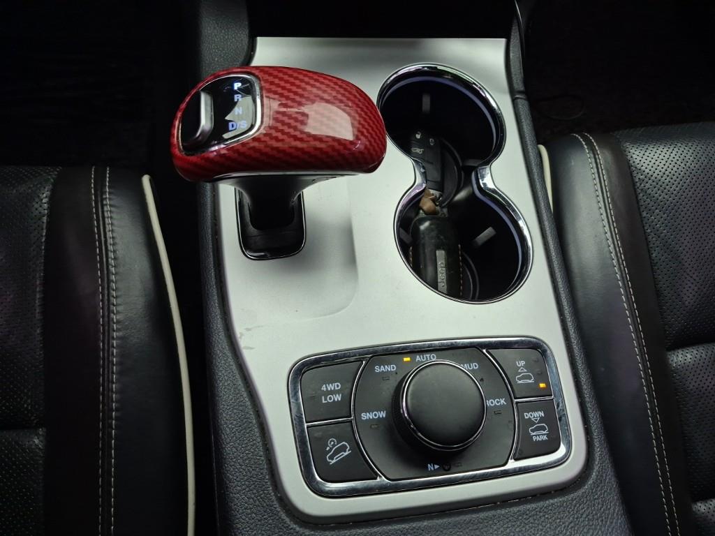 Jeep Cherokee 3.0 Diesel Overland WK2 9