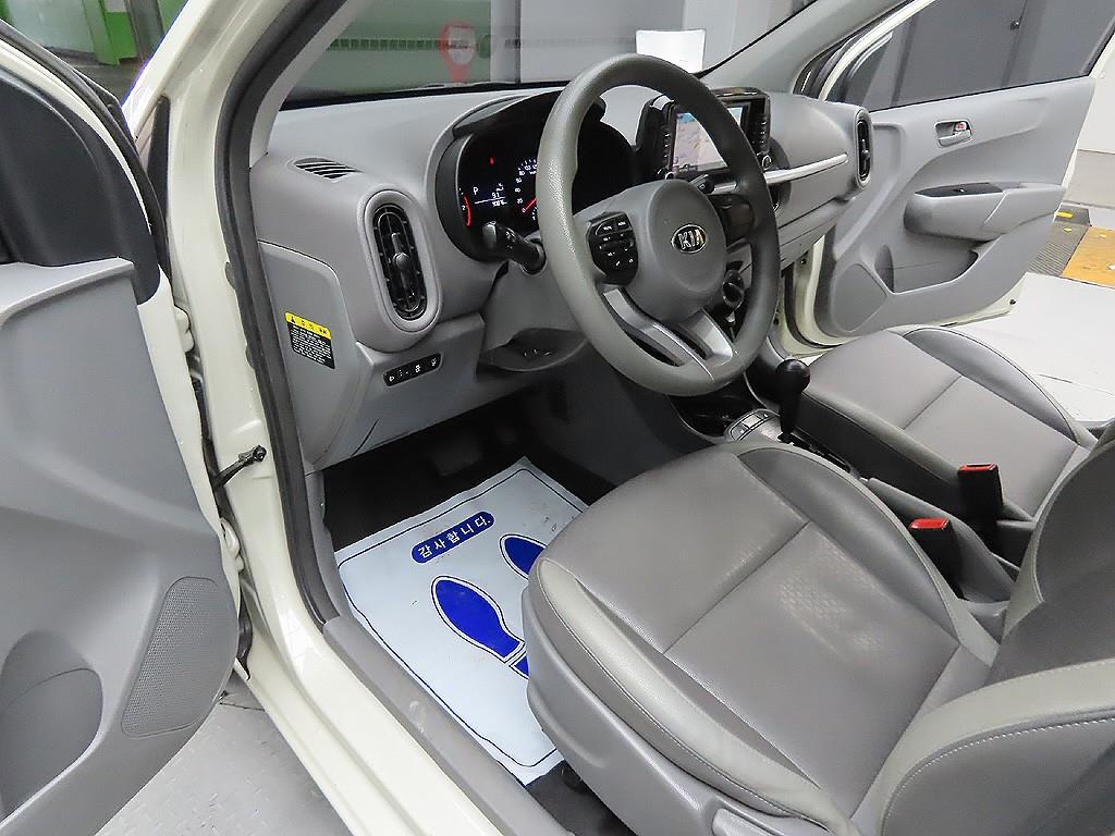 Kia Morning Trendy 9