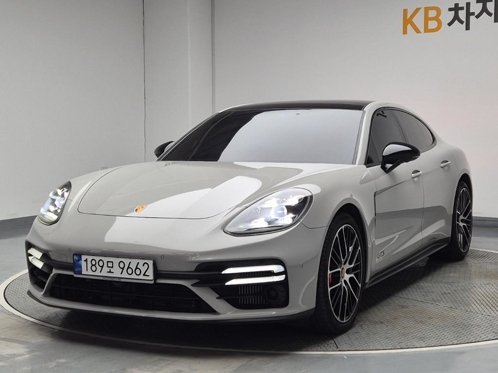 Porsche Panamera 4.0 GTS