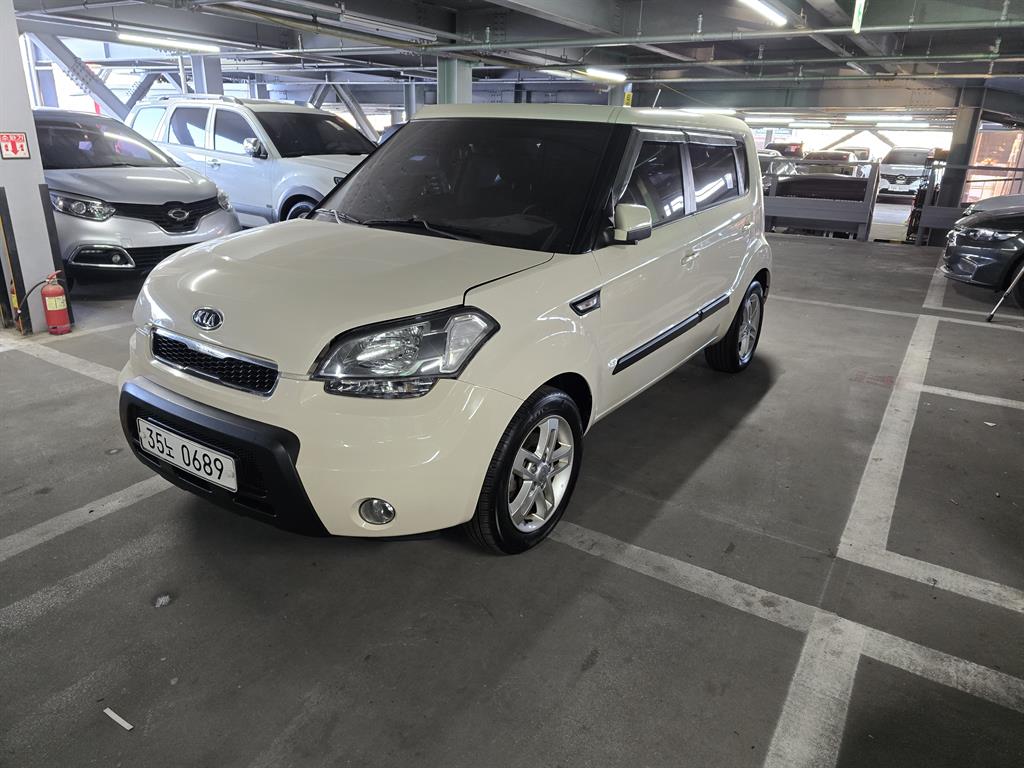 Kia Soul 1.6 SMART 3