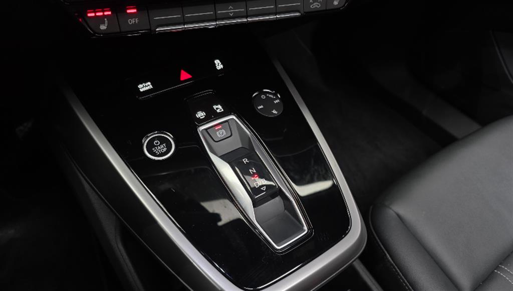 Audi Q4 e-tron 40 10