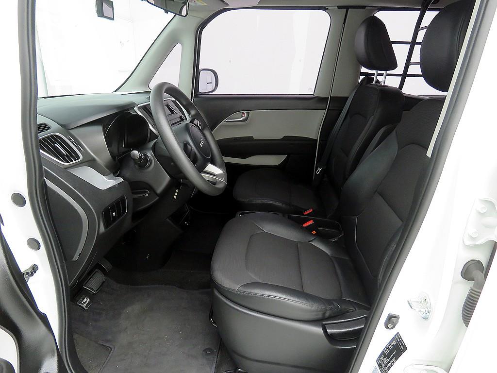 Kia Ray Van Prestige 7