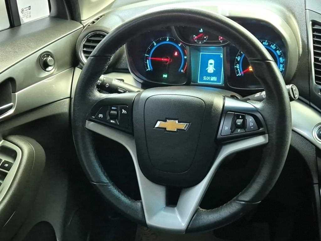 Chevrolet Orlando 1.6 Diesel LTZ Premium 10