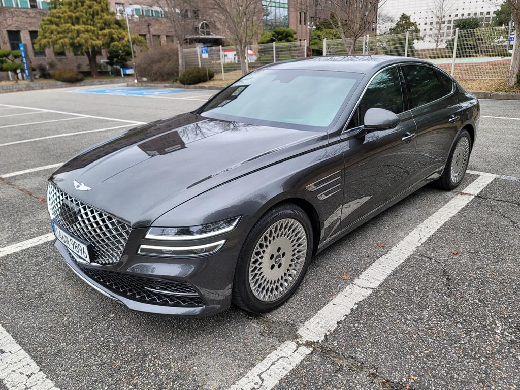 Genesis G80 2.5 Gasoline Turbo AWD 4