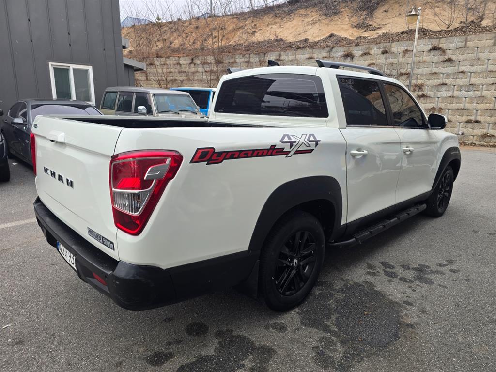 KG Mobility (Ssangyong) Rexton Diesel 2.2 4WD 5 Link Dynamic Edition 6