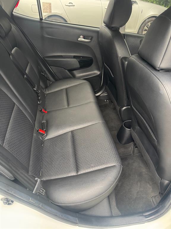 Kia Morning Luxury 7