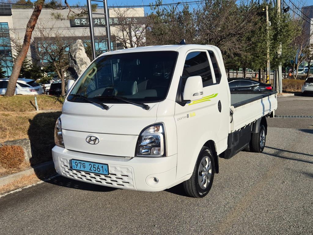 현대 포터2 1톤 카고 슈퍼캡 장축 전기 - 중고 트럭 매물 이미지