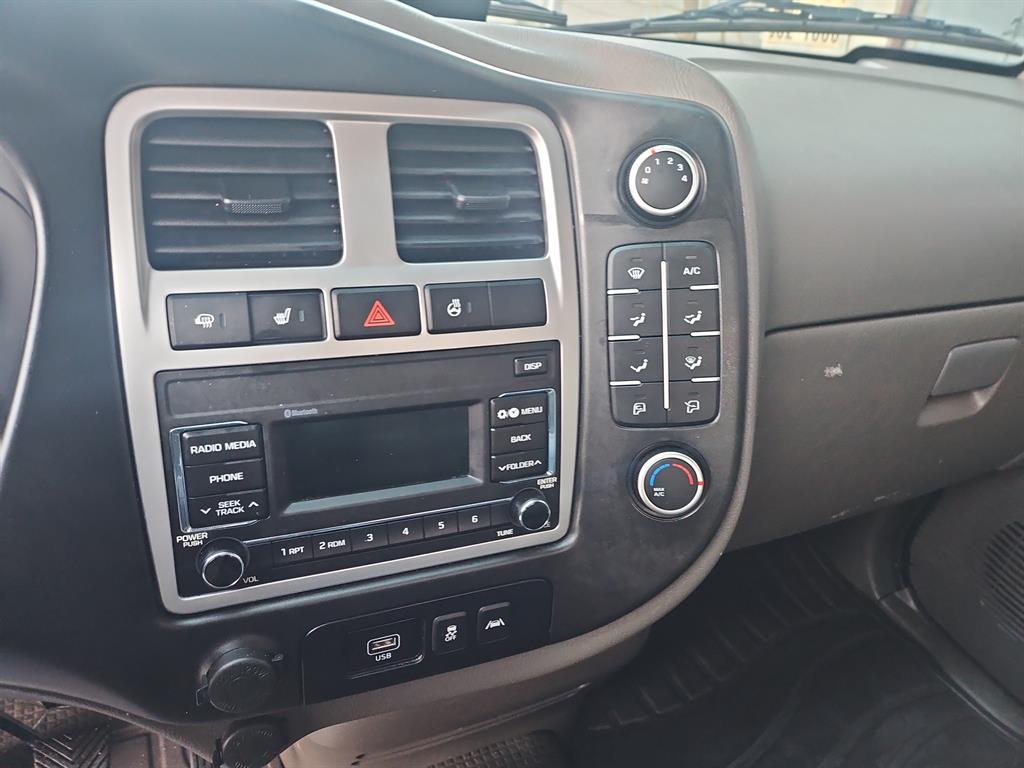 Hyundai Porter Super Cab/ Long Wheelbase/ 2WD Smart 6