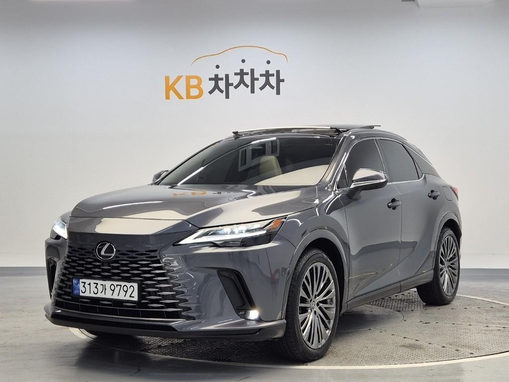Lexus RX Luxury