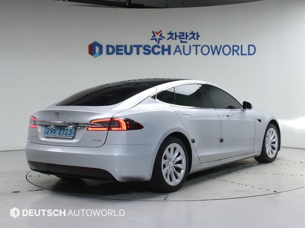 테슬라 모델 S 100D 사진 2/20