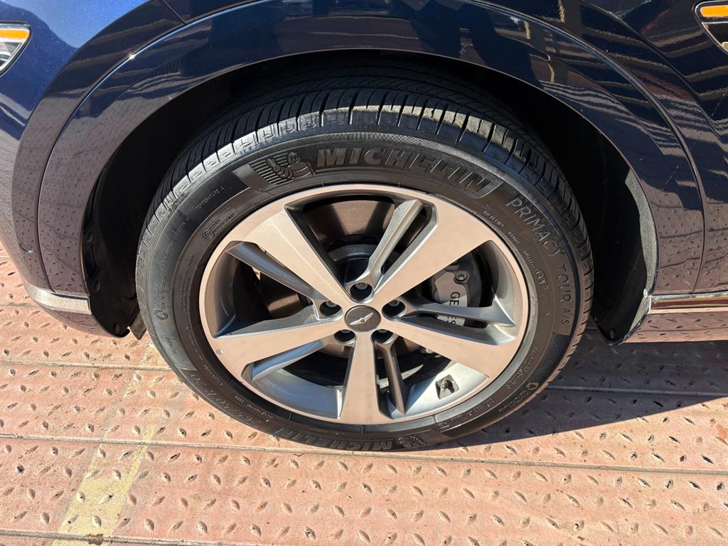 Genesis GV80 Gasoline 2.5T AWD 9