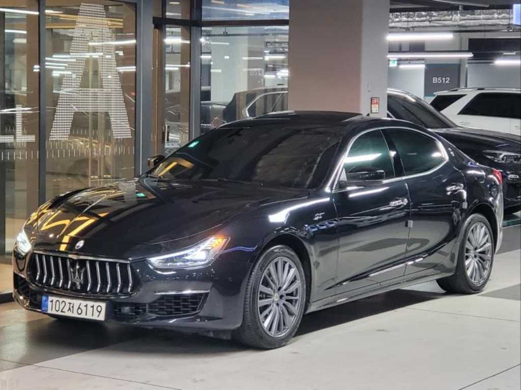 Maserati Ghibli 2.0 GT Hybrid