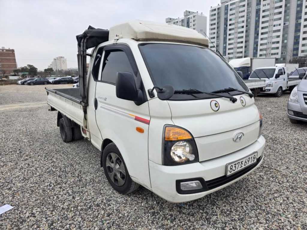 현대 포터2 1톤 카고 - 중고 트럭 매물 이미지