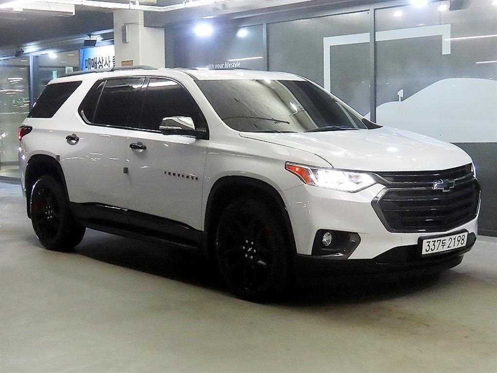 트래버스 3.6 AWD 레드라인 2020년식