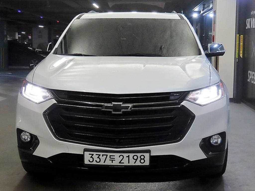 쉐보레 트래버스 3.6 AWD 레드라인 사진 2/20