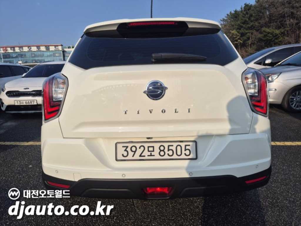 KG Mobility (Ssangyong) Tivoli 2WD Gasoline 1.5 V3 6