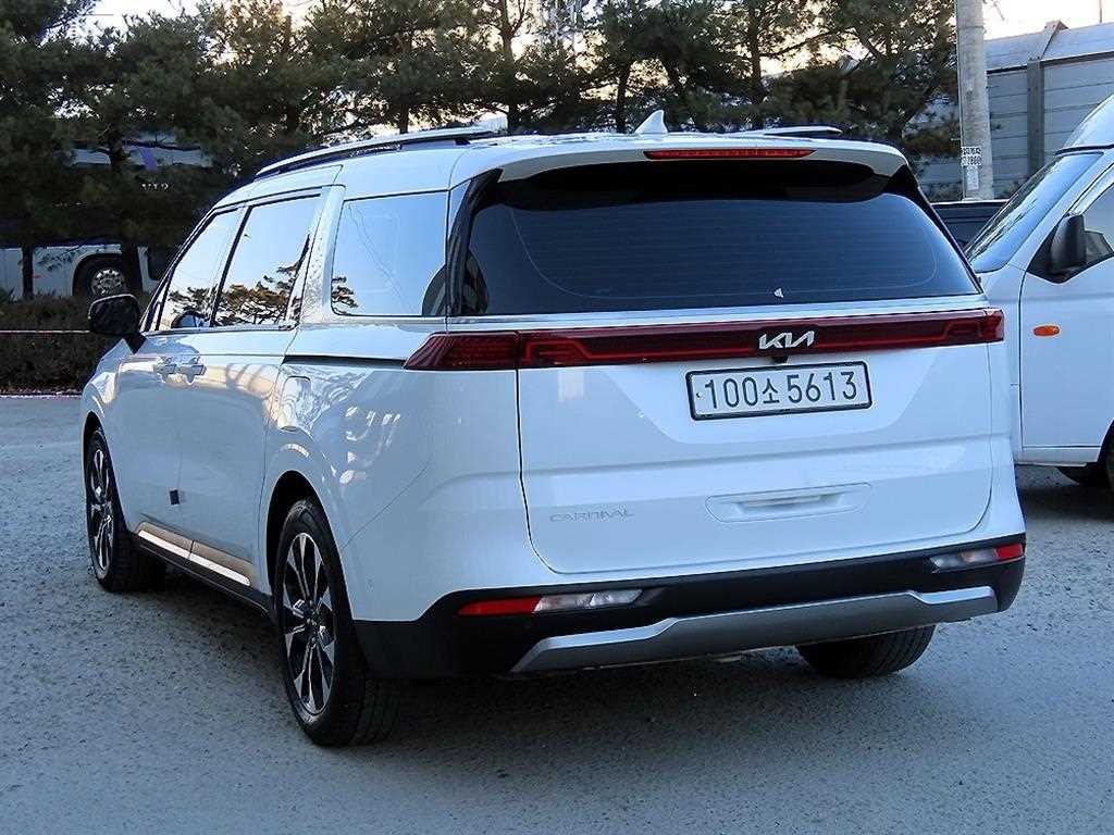 Kia Carnival Diesel Noblesse 4