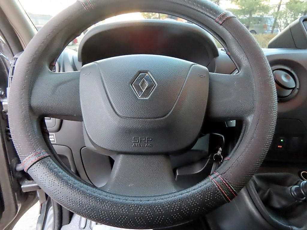 Renault Master 2.3 10