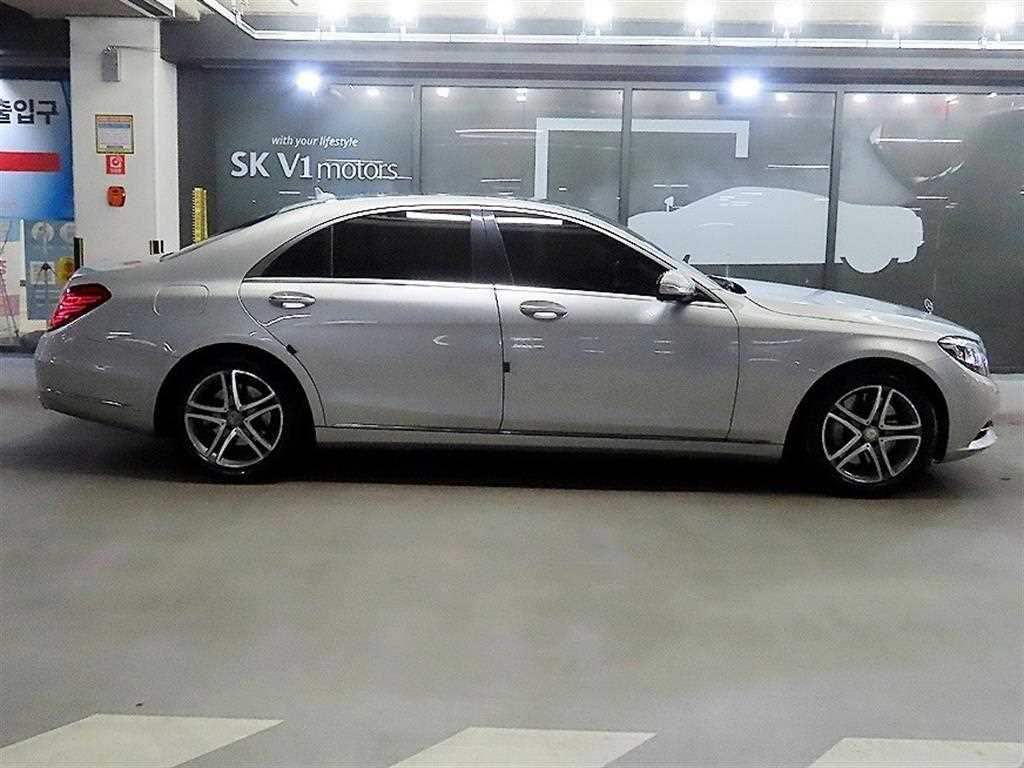 Mercedes-Benz S-Class S 400L 4MATIC 4