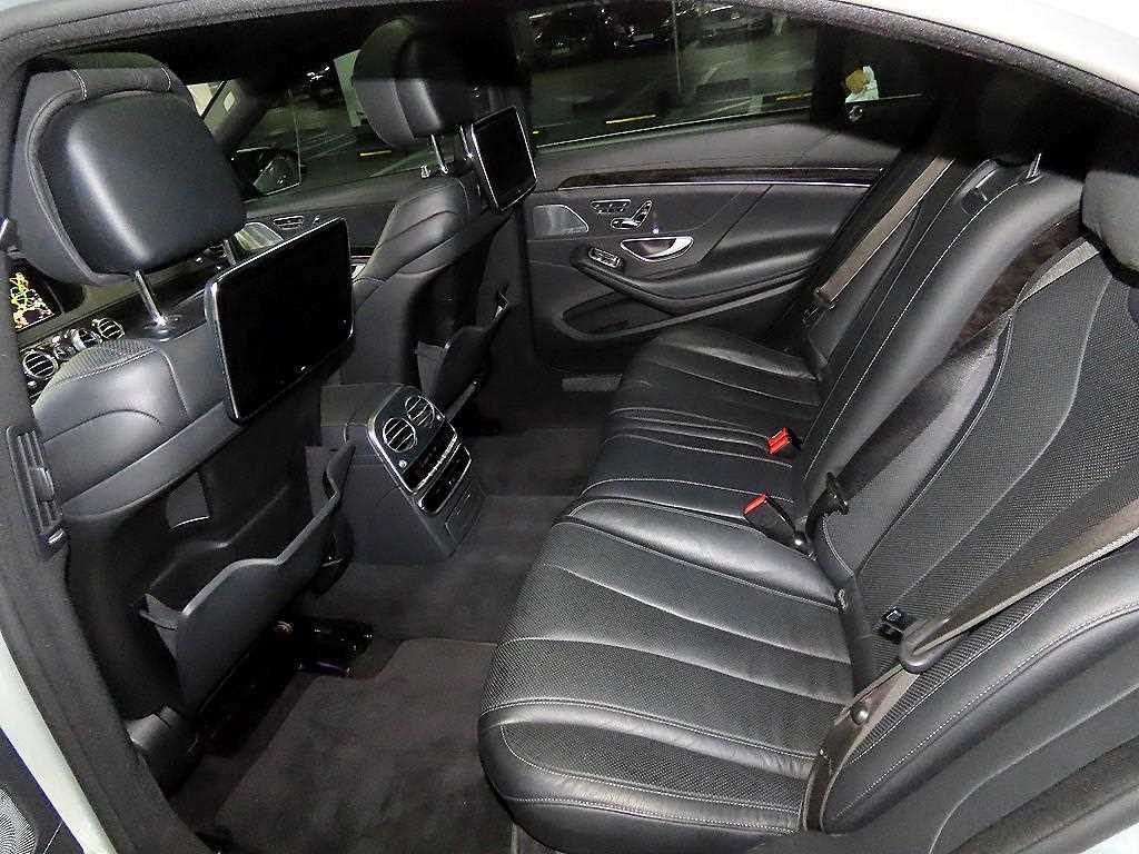 Mercedes-Benz S-Class S 400L 4MATIC 8