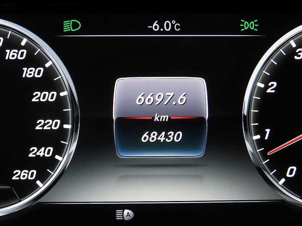 Mercedes-Benz S-Class S 400L 4MATIC 10