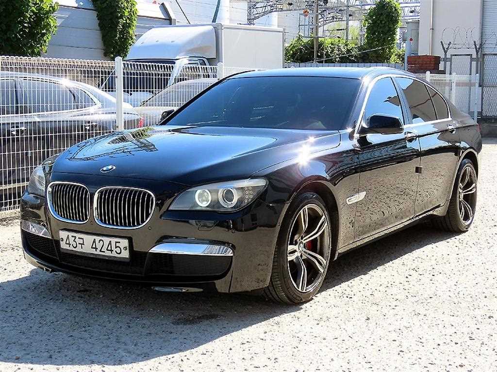 BMW 7시리즈 740 i M스포츠 사진 2/20